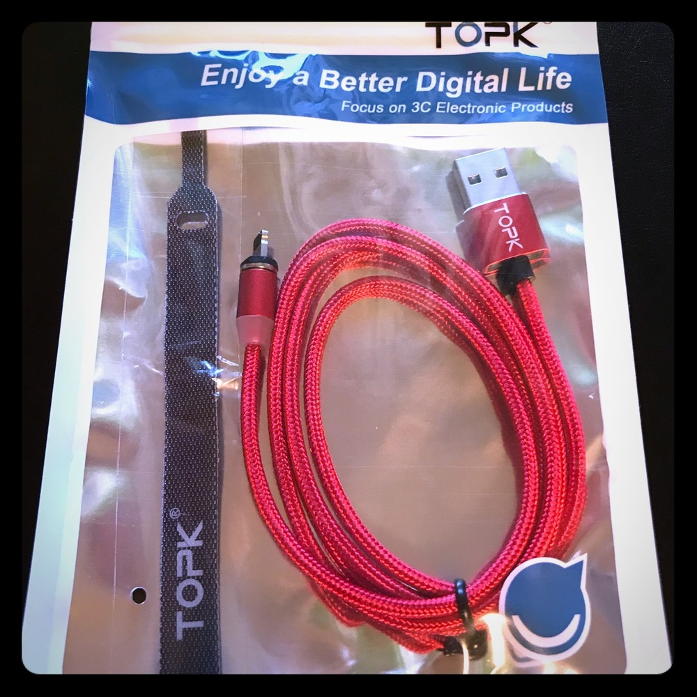 Magnetic charging cable for iPhone